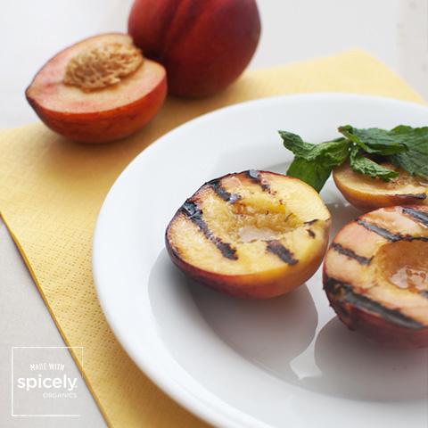 Grilled & Spiced Peaches